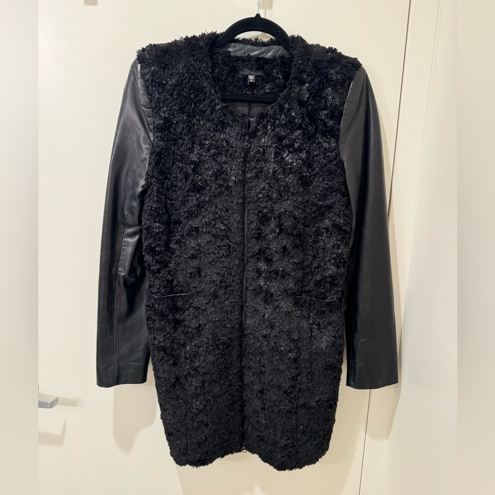 Joe's Jeans fur coat with genuine leather sleeves - size Medium